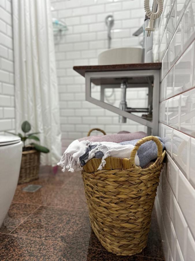 Apartment バトゥーミ エクステリア 写真