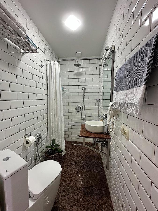 Apartment バトゥーミ エクステリア 写真